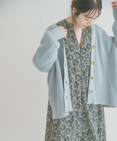 ITEMS URBANRESEARCH(アイテムズ アーバンリサーチ)の「花柄ラグランワンピース(ワンピース・レディース・ベージュ系その他/グリーン/グリーン系その他/ブルー系その他/マスタード・FREE/SMALL)」の12枚目の写真