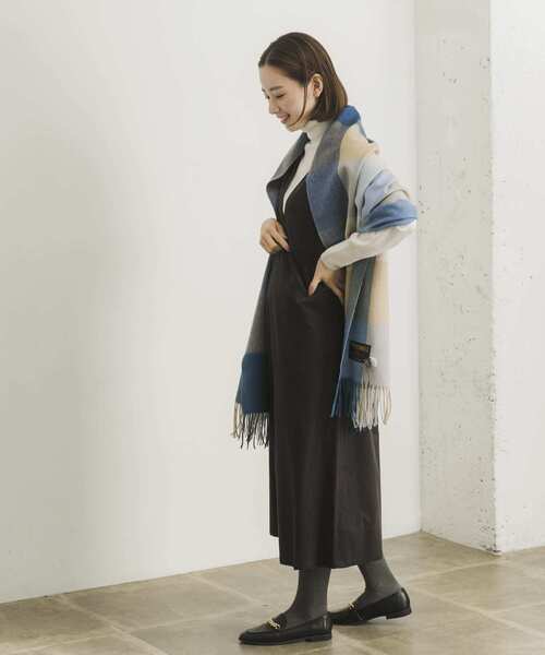 URBAN RESEARCH(アーバンリサーチ)の「『UR TECH』コーデュロイジャンパーワンピース(ワンピース・レディース・チャコールグレー/グレー系その他/ベージュ系その他・FREE)」の11枚目の写真