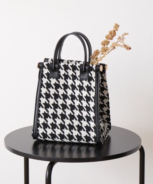 N.（N. Natural Beauty Basic）（エヌエヌナチュラルビューティーベーシック）の「◆フレームデザインスクエアミニトートバッグ（トートバッグ・レディース・ブラック系その他/ブラウン系その他・ﾌﾘ-）」の2枚目の写真