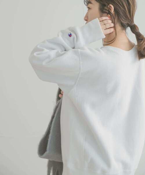 Champion（チャンピオン）の「Champion　REVERSE WEAVE SWEAT（ニット/セーター・レディース・ネイビー/オートミール/ホワイト・LARGE）」の7枚目の写真