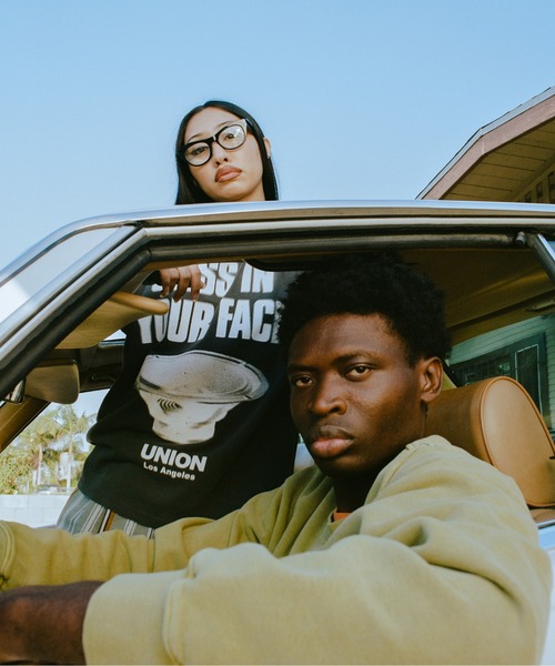 UNION（UNION TOKYO）（ユニオン）の「UNION ORIGINAL CREW LOVE CREW ユニオン スウェット クルーネック（スウェット・メンズ・ブラック/オリーブ・SMALL/MEDIUM/LARGE/X-LARGE/XX-LARGE）」の4枚目の写真