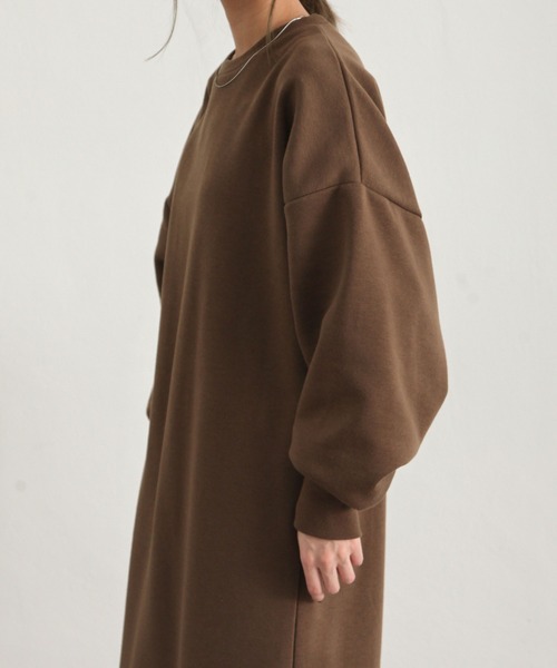 Chillfar（チルファー）の「スウェットロングワンピース（ワンピース・レディース・オートミール/ブラウン/ホワイト/ブラック/チャコール/ネイビー/杢グレー・LARGE/MEDIUM）」の19枚目の写真