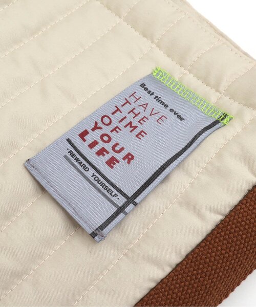 BREEZE by yumi.（ブリーズバイユミ）の「WEB限定 ヌビ（キルティング）バッグ 【BREEZE by yumi】（ハンドバッグ・キッズ・アイボリー・FREE）」の7枚目の写真