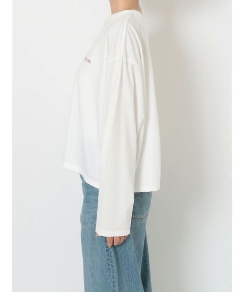 Ungrid（アングリッド）の「ツアーロゴロングスリーブTee（Tシャツ/カットソー・レディース・オレンジ/チャコールグレー/オフホワイト/ブルー・FREE）」の21枚目の写真