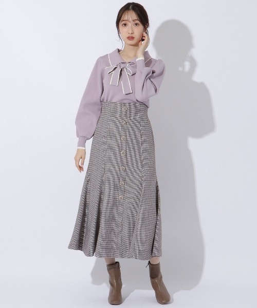 WILLSELECTION（ウィルセレクション）の「配色ビック衿ニット（ニット/セーター・レディース・ブラック/オフホワイト/ラベンダー・MEDIUM）」の5枚目の写真