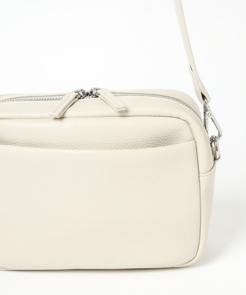 LOWRYS FARM（ローリーズファーム）の「ヤワラカルイショルダーＢＡＧ　181943（ショルダーバッグ・レディース・シルバー/ブラック/アイボリー・FREE）」の14枚目の写真