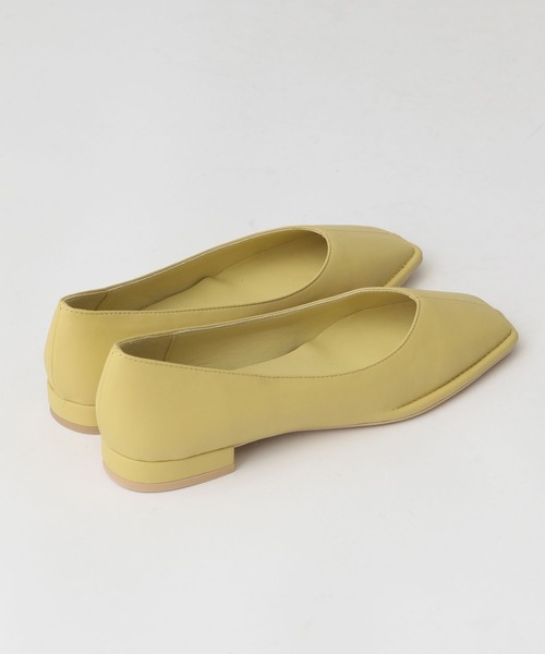 A part by（アパートバイ）の「スクエアフラットパンプス（パンプス・レディース・ライトイエロー/アイボリー/ブラック・LARGE/MEDIUM）」の8枚目の写真