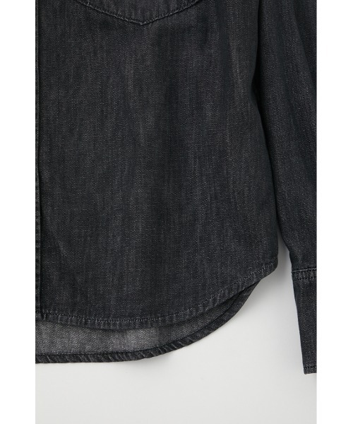 MOUSSY マウジー　CUT OUT DENIM シャツ MOUSSY（マウジー）の「CUT OUT DENIM シャツ（シャツ/ブラウス