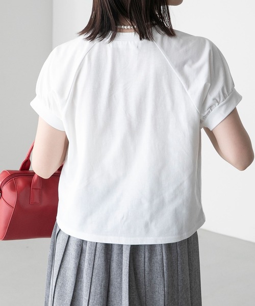 BONLECILL(ボンルシール)の「フレンチモチーフ刺繍 クロップド パフスリーブ半袖Tシャツ(Tシャツ/カットソー・レディース・モスグリーン/オートミール/チャコールグレー/オフホワイト・FREE)」の14枚目の写真