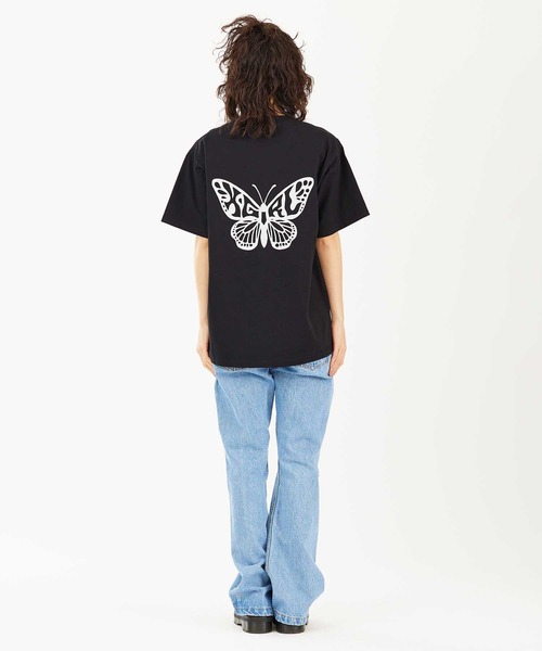 X-girl（エックスガール）の「GLITTER BUTTERFLY LOGO S/S TEE（Tシャツ/カットソー・レディース・ブラック/オリーブ/ホワイト・S/M/L/XL）」の19枚目の写真