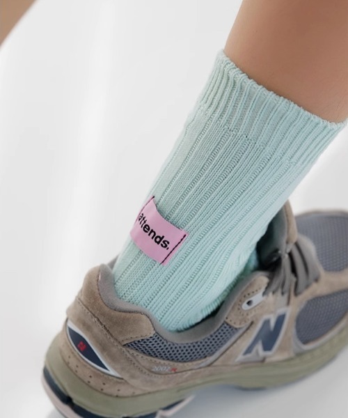 Vipoa(ヴィポア)の「バックデザイン厚手リブソックス(ソックス/靴下・レディース・グリーン/ピンク/ライトブルー/アイボリー/ブラック/グレー・FREE)」の5枚目の写真