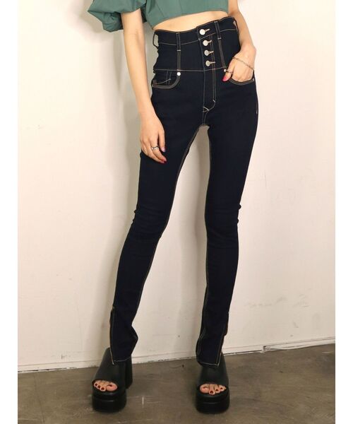 EMODA(エモダ)の「アシンメトリーラインハイウエストパギンス(デニムパンツ・レディース・ブラック/インディゴブルー・SMALL/MEDIUM/X-SMALL)」の7枚目の写真