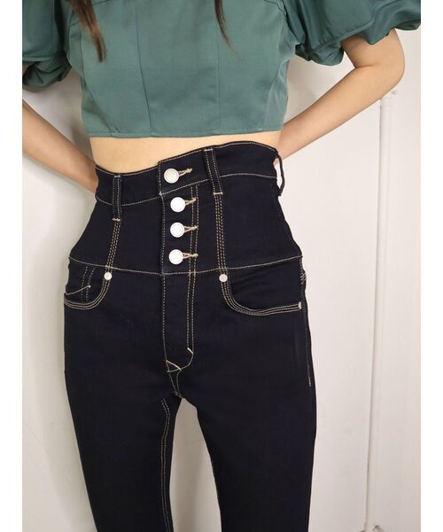 EMODA(エモダ)の「アシンメトリーラインハイウエストパギンス(デニムパンツ・レディース・ブラック/インディゴブルー・SMALL/MEDIUM/X-SMALL)」の3枚目の写真