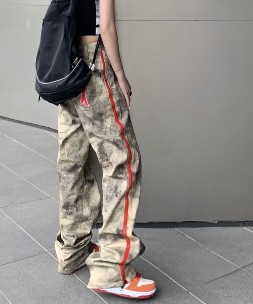 meJane（ミージェーン）の「サイドZIPカモフラデザインパンツ（カーゴパンツ・レディース・ダークベージュ・S/M）」の8枚目の写真