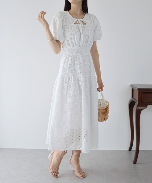 BLUEEAST（ブルーイースト）の「デコルテ開きレースワンピース（ワンピース・レディース・ブラック/オレンジ/ホワイト・MEDIUM）」の10枚目の写真