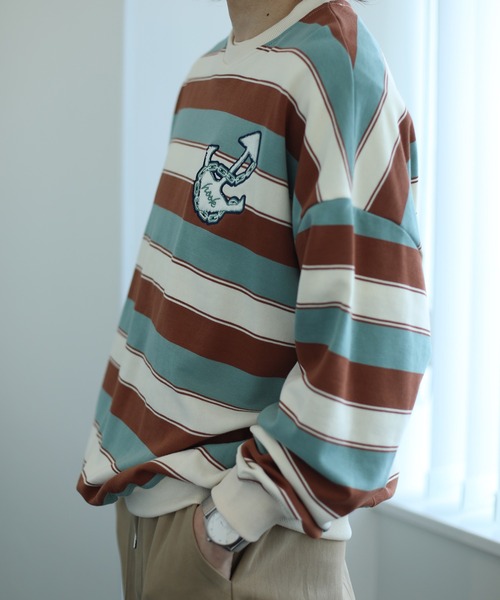 HOOK(フック)の「HOOK -original- レトロ調フック刺繍入りマルチボーダースウェット(スウェット・メンズ・ブルー/パープル/ベージュ・M/L/XL)」の15枚目の写真