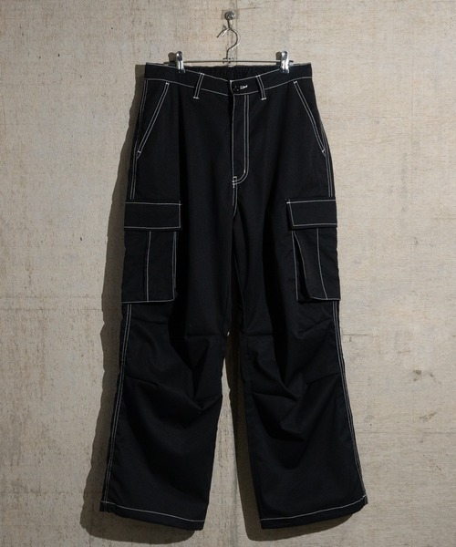 JOHN'S CLOSET(ジョンズクローゼット)の「【13】ナチュラルストレッチ ステッチング ワイドカーゴパンツ(カーゴパンツ・メンズ・オリーブ/ブラック/オフホワイト・MEDIUM/LARGE)」の9枚目の写真