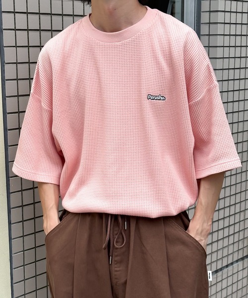 Perushu(ペルーシュ)の「ワンポイントワッフルTシャツ(Tシャツ/カットソー・メンズ・ライトピンク/ナチュラル/グレー・MEDIUM/LARGE)」の3枚目の写真