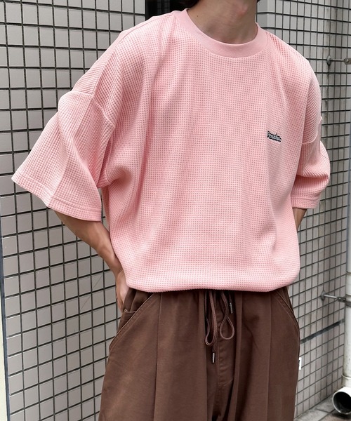 Perushu(ペルーシュ)の「ワンポイントワッフルTシャツ(Tシャツ/カットソー・メンズ・ライトピンク/ナチュラル/グレー・MEDIUM/LARGE)」の8枚目の写真