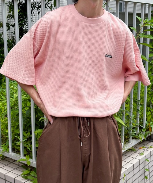 Perushu(ペルーシュ)の「ワンポイントワッフルTシャツ(Tシャツ/カットソー・メンズ・ライトピンク/ナチュラル/グレー・MEDIUM/LARGE)」の7枚目の写真