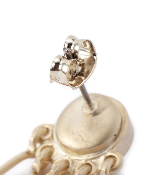 BEAUTY&YOUTH UNITED ARROWS(ビューティーアンドユースユナイテッドアローズ)の「BY メタルフリンジビジューピアス◆(ピアス(両耳用)・レディース・ゴールド/シルバー・フリー)」の5枚目の写真