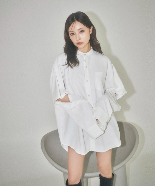 ANDGEEBEE（アンジービー）の「UNISEX スタンドネックボタンシャツ（シャツ/ブラウス・レディース・ホワイト/チャコールグレー・X-LARGE）」の3枚目の写真