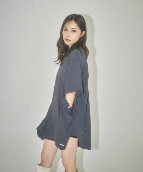 ANDGEEBEE（アンジービー）の「UNISEX スタンドネックボタンシャツ（シャツ/ブラウス・レディース・ホワイト/チャコールグレー・X-LARGE）」の13枚目の写真