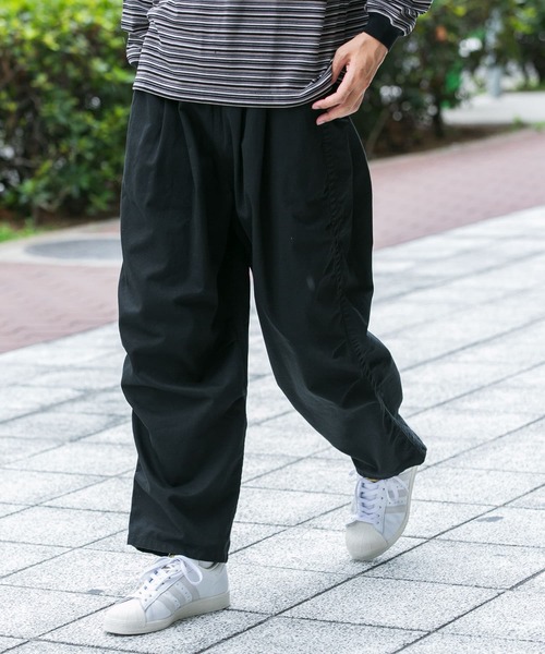 URBAN RESEARCH DOORS（アーバンリサーチドアーズ）の「ボールバイオ チノオーバーパンツ（チノパンツ・メンズ・ブラック/カーキ・LARGE/MEDIUM）」の8枚目の写真