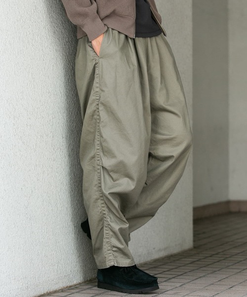 URBAN RESEARCH DOORS（アーバンリサーチドアーズ）の「ボールバイオ チノオーバーパンツ（チノパンツ・メンズ・ブラック/カーキ・LARGE/MEDIUM）」の10枚目の写真