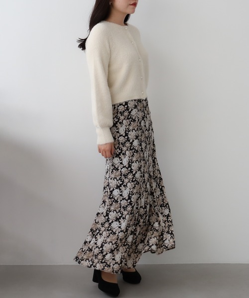 ASTORIA ODIER（アストリアオディール）の「パイピング花柄ロングスカート（スカート・レディース・ピンクベージュ/ブラック・MEDIUM/SMALL）」の9枚目の写真
