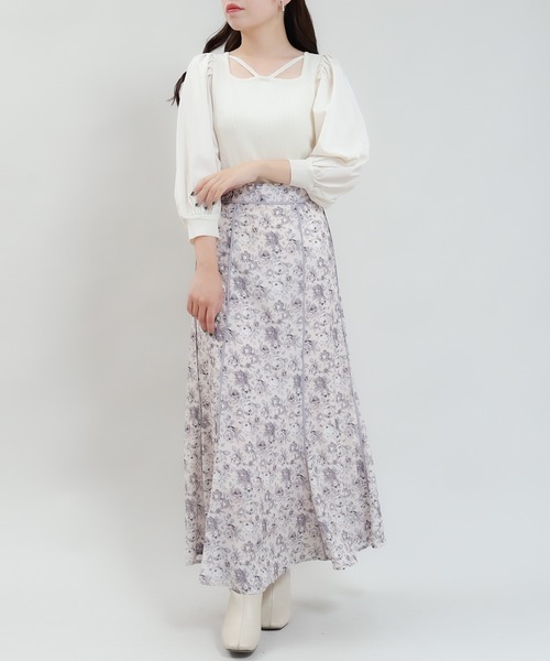 ASTORIA ODIER（アストリアオディール）の「パイピング花柄ロングスカート（スカート・レディース・ピンクベージュ/ブラック・MEDIUM/SMALL）」の3枚目の写真