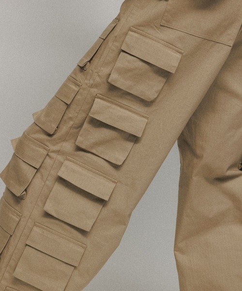 M TO R（ムウトアール）の「［PANTS］SUPER POCKET BUGGY PANTS UNISEX（その他パンツ・レディース・ブラック/ベージュ・40/38/36）」の11枚目の写真