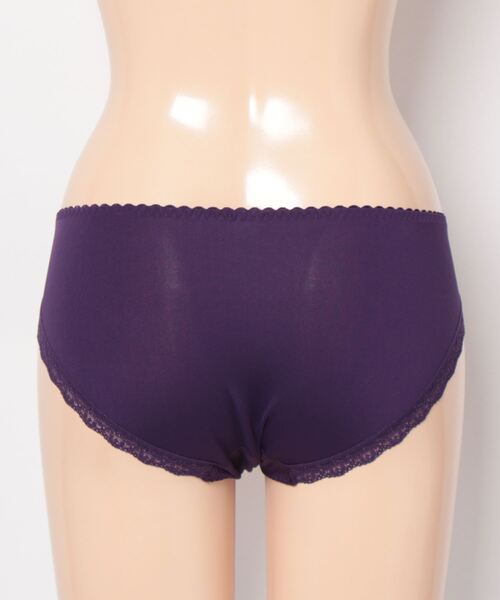 AMOSTYLE BY TRIUMPH(アモスタイルバイトリンプ)の「レギュラーショーツ クワイエットガーデン AMST1447 Hikini JX(ショーツ・レディース・ホワイト/パープル/イエロー・M/L)」の10枚目の写真