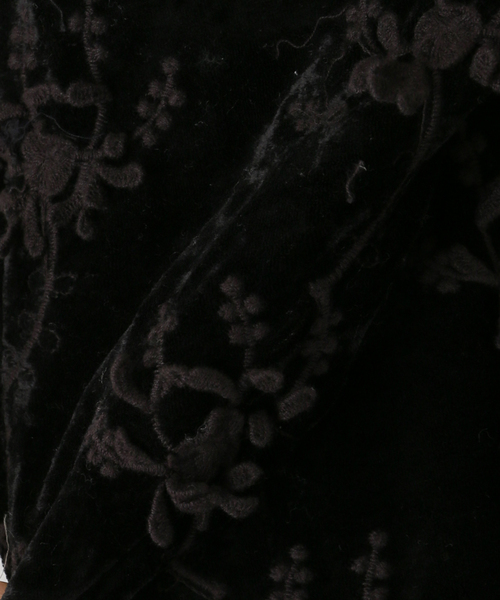 SLOBE IENA（スローブイエナ）の「【crinkle crinkle crinkle】 VELVET 3D EMBROIDERY パンツ（その他パンツ・レディース・ホワイト/ブラック・FREE）」の16枚目の写真