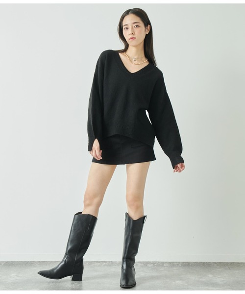 ANAP(アナップ)の「ブークレVネックニット×ホルターネックキャミソールセット(ニット/セーター・レディース・グレー/ベージュ/ブラック・FREE)」の12枚目の写真