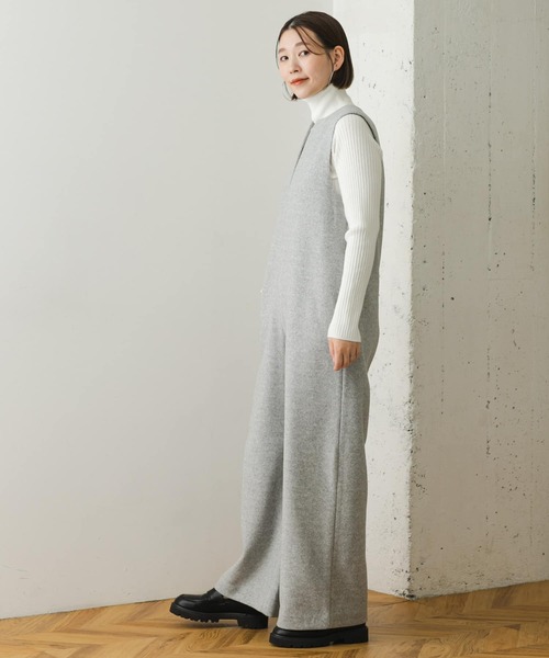 F by ROSSO（エフバイロッソ）の「『34サイズも展開』『UR TECH』F by ROSSO　ウールライクキーネックオールインワン（サロペット/オーバーオール・レディース・ネイビー/ライトグレー・34/38/36）」の16枚目の写真