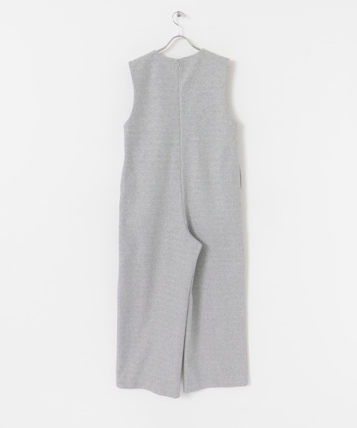 F by ROSSO（エフバイロッソ）の「『34サイズも展開』『UR TECH』F by ROSSO　ウールライクキーネックオールインワン（サロペット/オーバーオール・レディース・ネイビー/ライトグレー・34/38/36）」の21枚目の写真