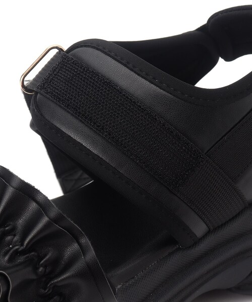 cs T&P(シーエスティーアンドピー)の「厚底フリルスポサン 24SS(サンダル・レディース・ホワイト/ブラック/ベージュ・LL/L/S/M)」の20枚目の写真