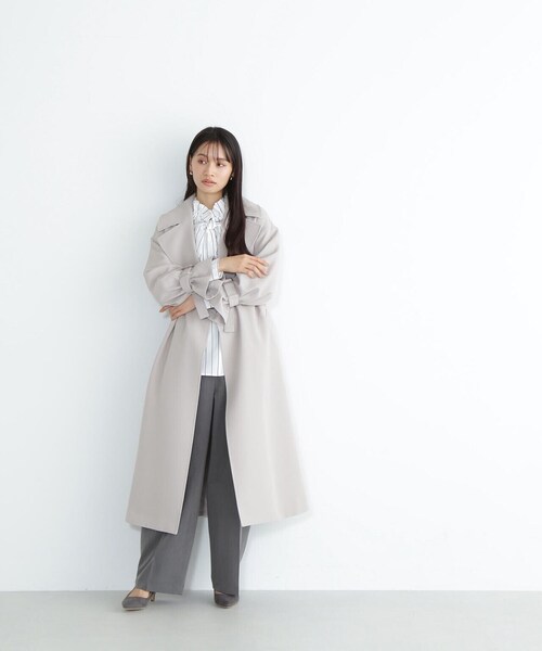 NATURAL BEAUTY BASIC(ナチュラルビューティーベーシック)の「◇フォルムカルゼコート(トレンチコート・レディース・ベージュ/グレー/オフホワイト・SMALL/MEDIUM)」の8枚目の写真