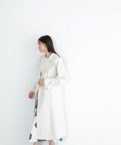 NATURAL BEAUTY BASIC(ナチュラルビューティーベーシック)の「◇フォルムカルゼコート(トレンチコート・レディース・ベージュ/グレー/オフホワイト・SMALL/MEDIUM)」の13枚目の写真