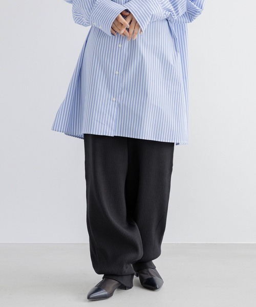 yuw（ユウ）の「イージーリブニットパンツ 991349（スウェットパンツ・レディース・ホワイト/ブラック・FREE）」の6枚目の写真