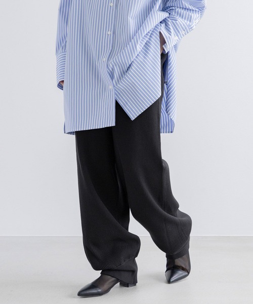 yuw（ユウ）の「イージーリブニットパンツ 991349（スウェットパンツ・レディース・ホワイト/ブラック・FREE）」の7枚目の写真