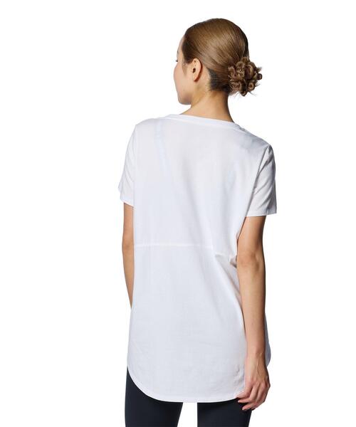 UNDER ARMOUR(アンダーアーマー)の「UAコットン ロングライン ショートスリーブTシャツ(トレーニング/レディース)(Tシャツ/カットソー・レディース・ホワイト・S/L/M/XL)」の2枚目の写真