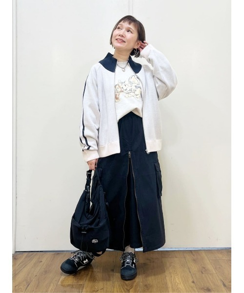 Right-on(ライトオン)の「トム&ジェリーフロッキースウェット(スウェット・レディース・ブラック/グレー・M/L)」の12枚目の写真
