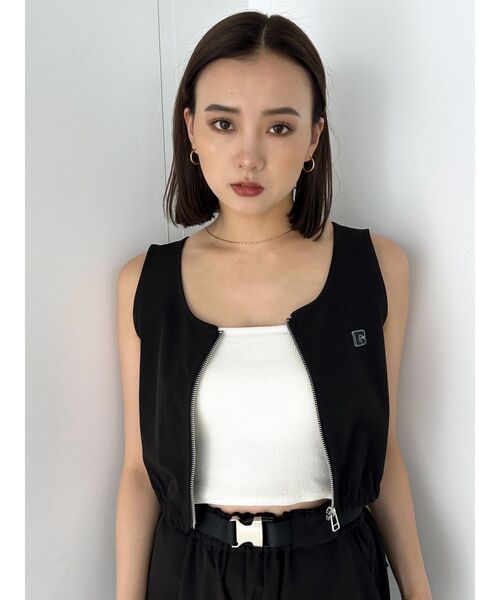 EMODA（エモダ）の「ナイロンボックスタンクトップ（タンクトップ・レディース・ベージュ/ホワイト/ブラック・FREE）」の22枚目の写真