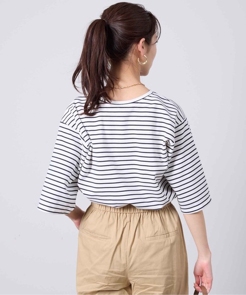 Chez toi(シェトワ)の「立体ロゴ袖スリットポンチプルオーバー(Tシャツ/カットソー・レディース・ネイビー/オフホワイト/アイボリー・FREE)」の21枚目の写真