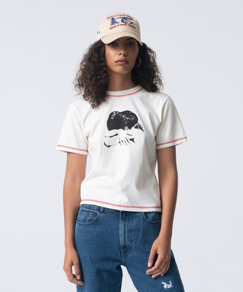 Carne Bollente(カルネボレンテ)の「The Cuddle(Tシャツ/カットソー・メンズ・クリーム・L/M/S)」の1枚目の写真