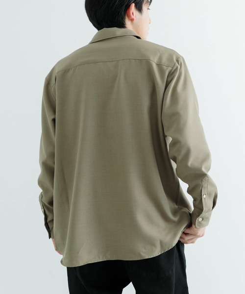 ITEMS URBANRESEARCH(アイテムズ アーバンリサーチ)の「ポリエステルトロ ロングスリーブ シャツ(シャツ/ブラウス・メンズ・ベージュ/ブラック/グレー・MEDIUM/LARGE)」の21枚目の写真
