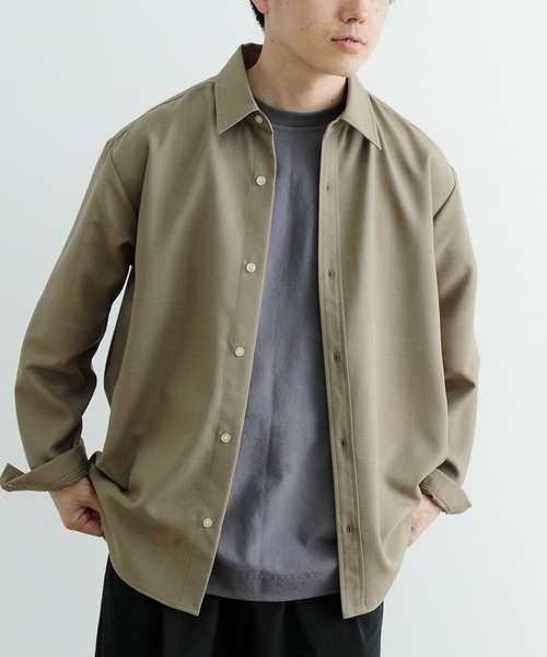 ITEMS URBANRESEARCH(アイテムズ アーバンリサーチ)の「ポリエステルトロ ロングスリーブ シャツ(シャツ/ブラウス・メンズ・ベージュ/ブラック/グレー・MEDIUM/LARGE)」の22枚目の写真
