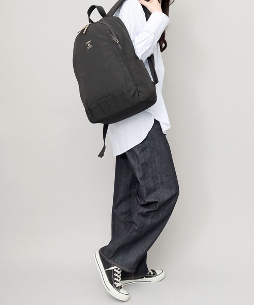 anello(アネロ)の「MOIST モイスト 10ポケット A4対応 リュックサック 15L(バックパック/リュック・レディース・ネイビー/グレイッシュベージュ/ブラック・FREE)」の7枚目の写真